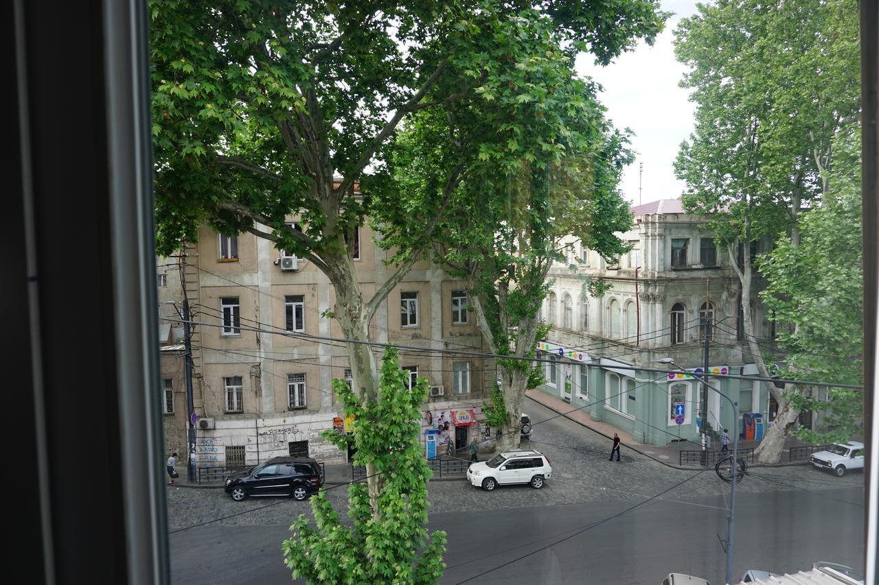 Freedom Square Apart Hotel Tbilisi Exterior photo