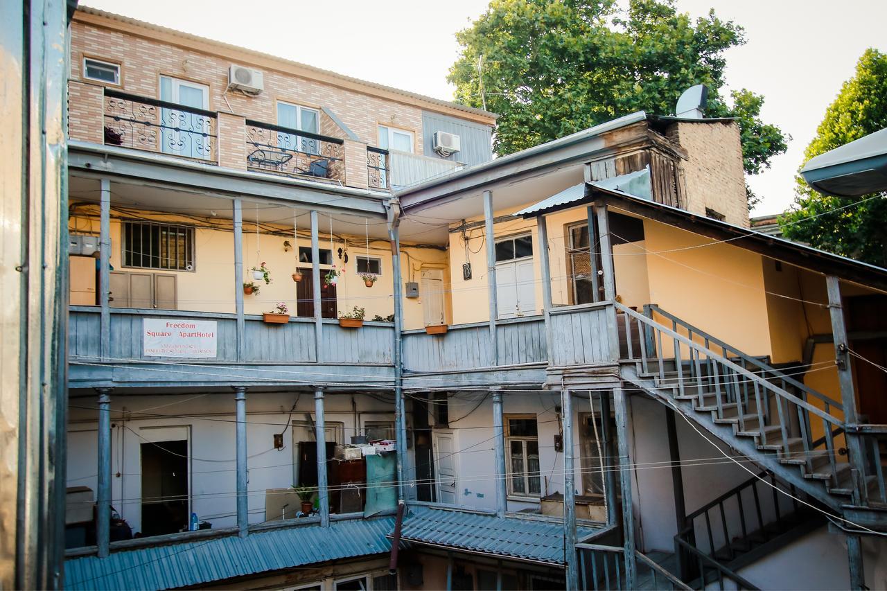Freedom Square Apart Hotel Tbilisi Exterior photo